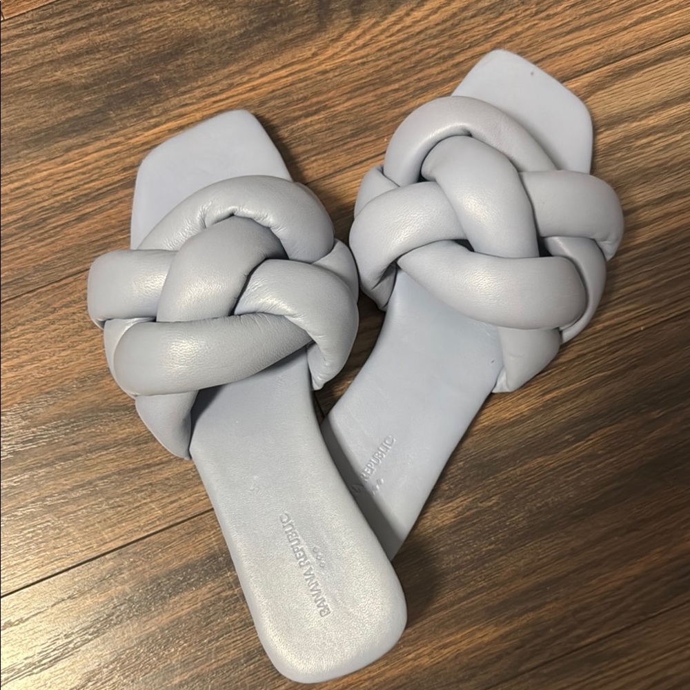 Banana Republic Light Lavender Braided Slide Sandals